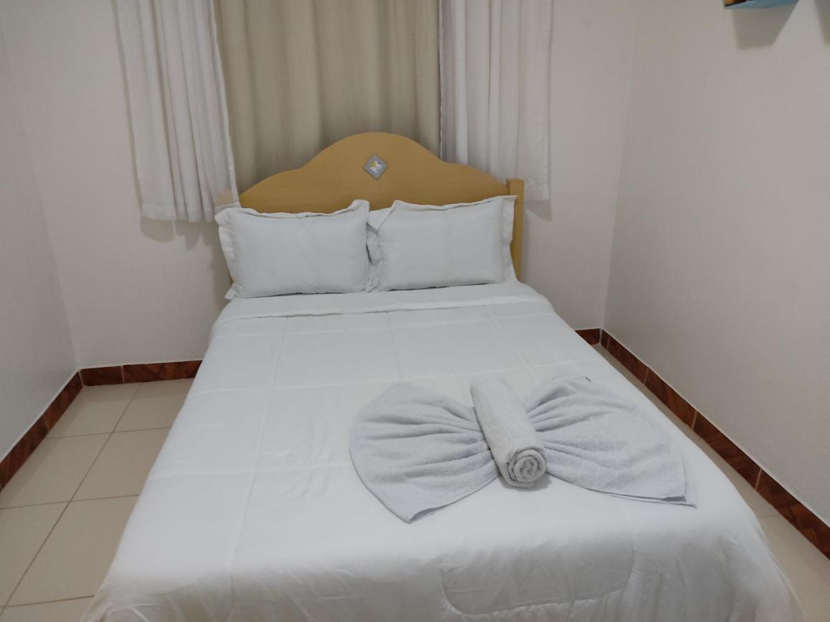 Barros Hospedagem Villa อัลโต ปาไรโซ เด โกยาส ภายนอก รูปภาพ