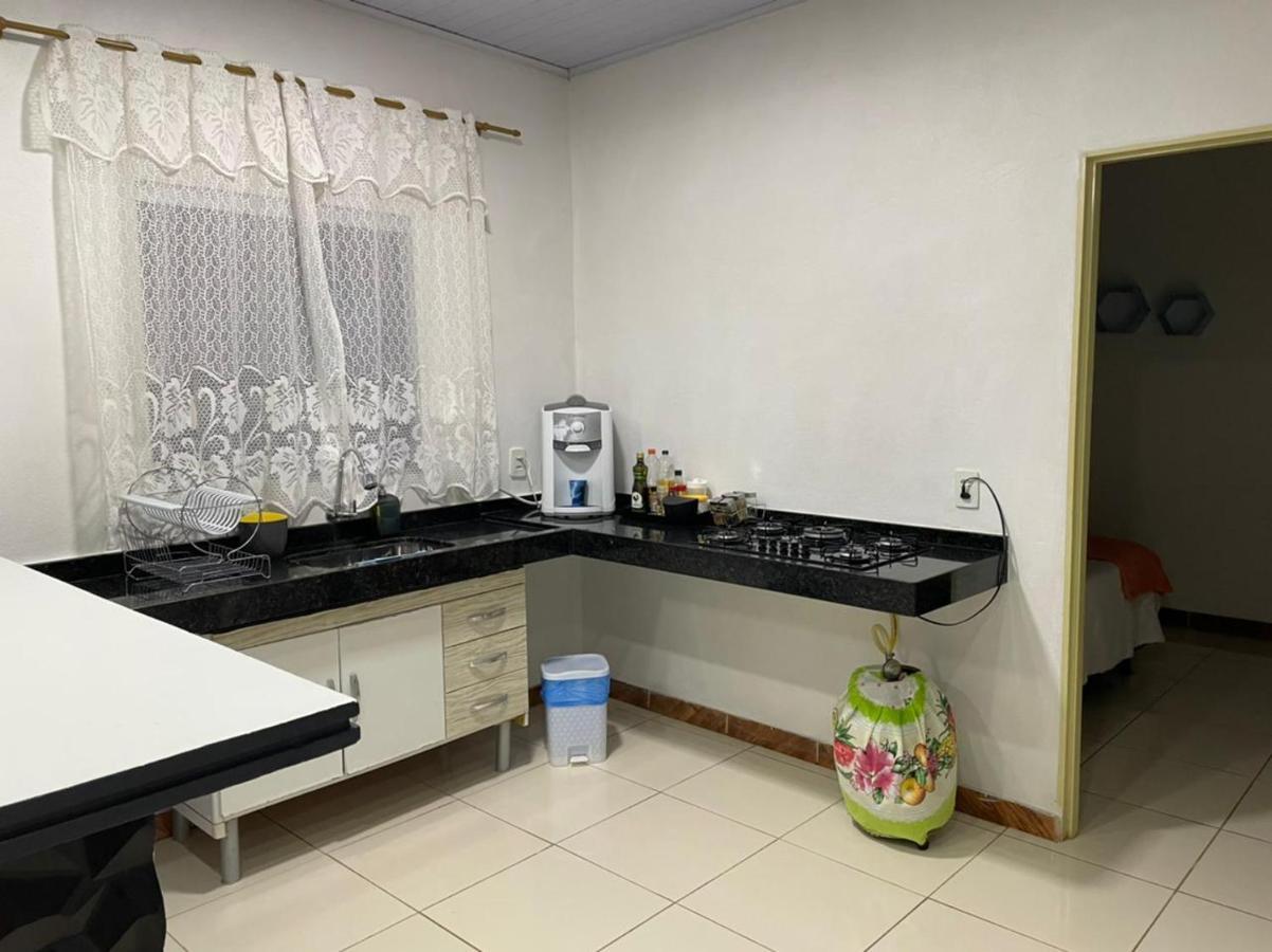 Barros Hospedagem Villa อัลโต ปาไรโซ เด โกยาส ภายนอก รูปภาพ